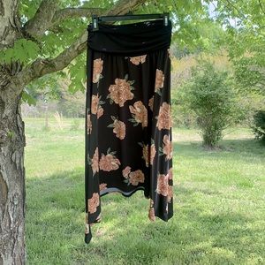 Women’s APT9 XL floral skirt